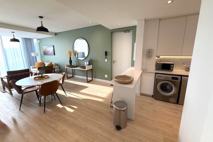 32 Napier Street, Apt. 401 - open plan living area